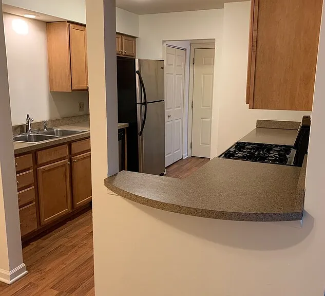 853 Village Quarter Rd — Photo 13