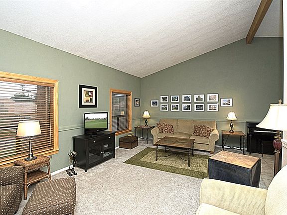 5th image of 16276 E Chiquita Dr Unit 4