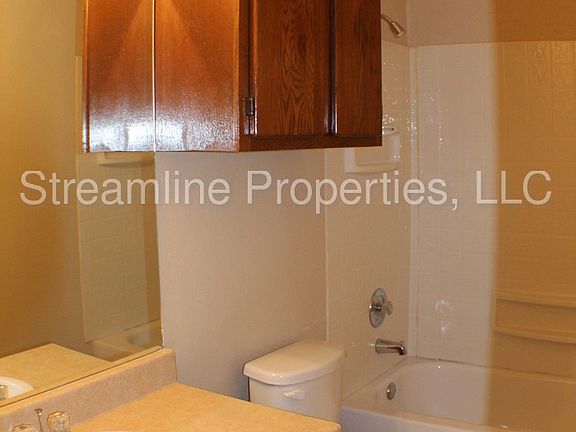 2nd image of 11306 Nicole Cv APT D