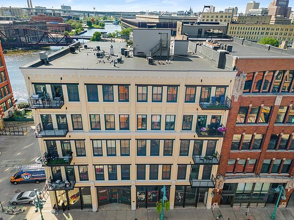 5th image of 205 N Water STREET #305