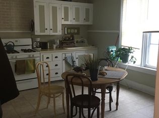 79 Hamlet Ave APT 2, Woonsocket, RI 02895