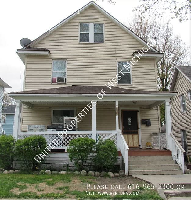 1st image of 940 Worden St SE #1