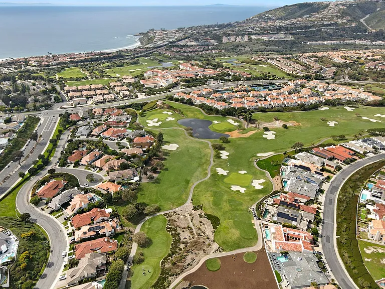 9 Andalucia Dr — Photo 50