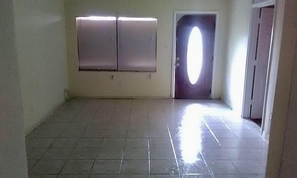2nd image of 2704 Sheraton Blvd