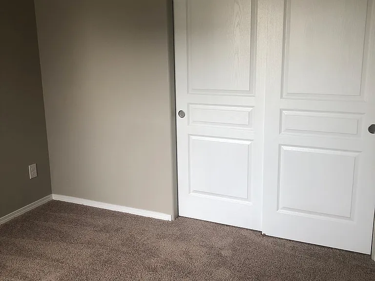 569 S Lakeland Dr — Photo 14