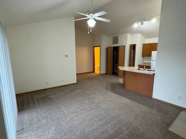 Southern Winds Apartments