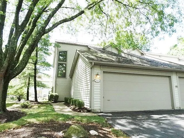2685 Woodland Trail Dr photo 1