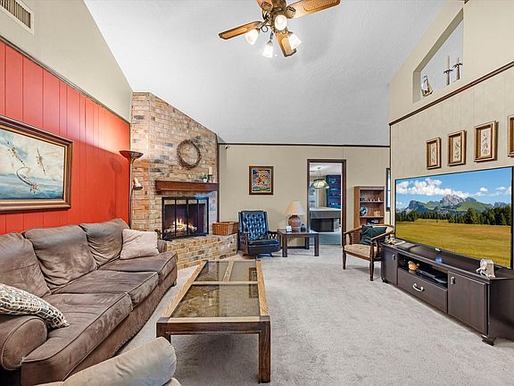 5th image of 11219 Concho St