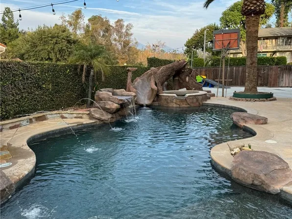 1374 Camino Del Sur, San Dimas, CA 91773