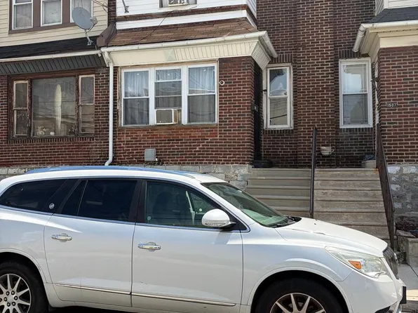 1505 S 31st St, Philadelphia, PA 19146