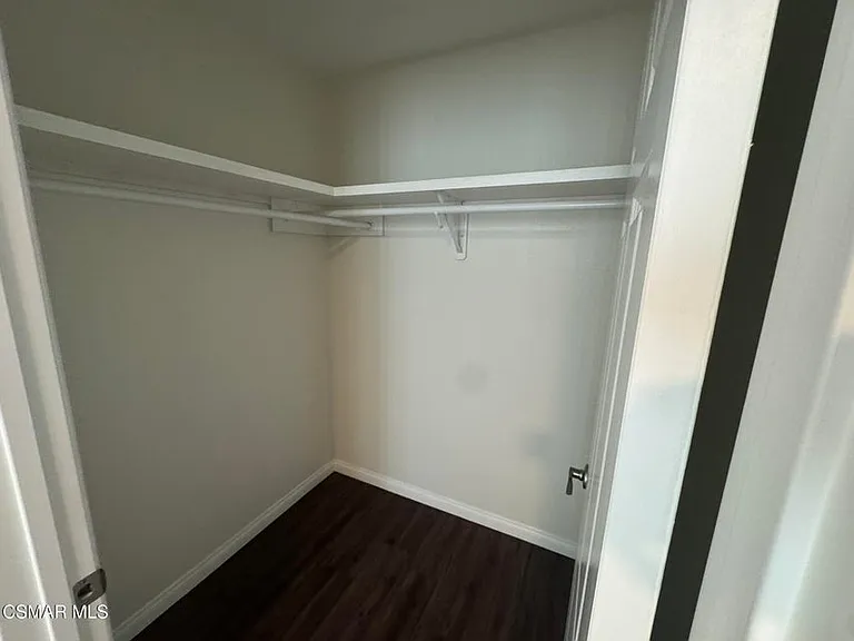 1850 Buyers St #204 — Photo 15