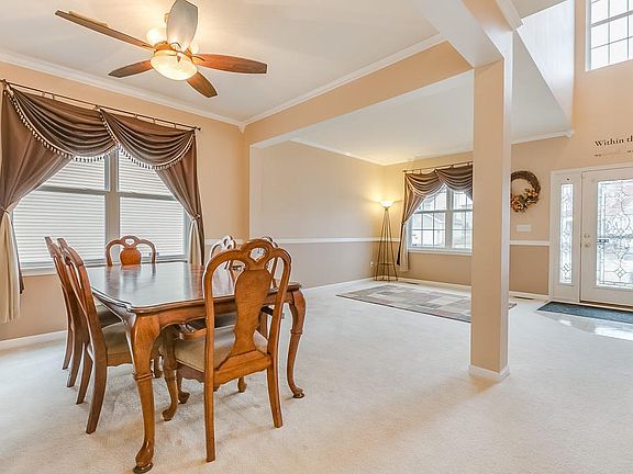 Dining Room/Living Room