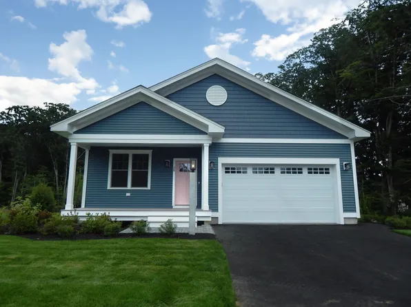 38 Sage Drive #19, Hampton, NH 03842