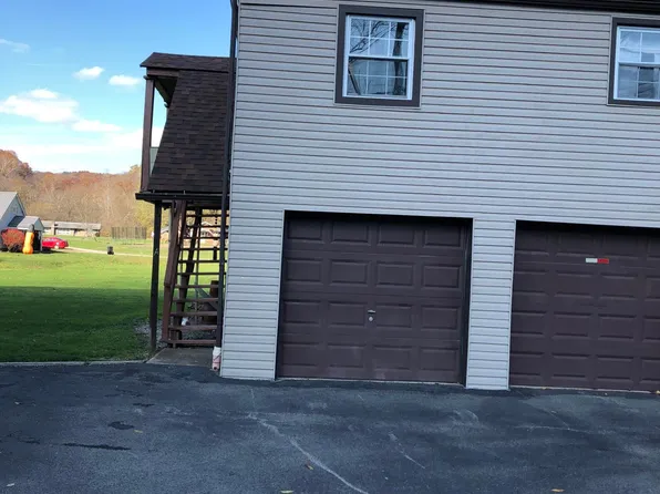 1574 Ford City Rd #A, Kittanning, PA 16201