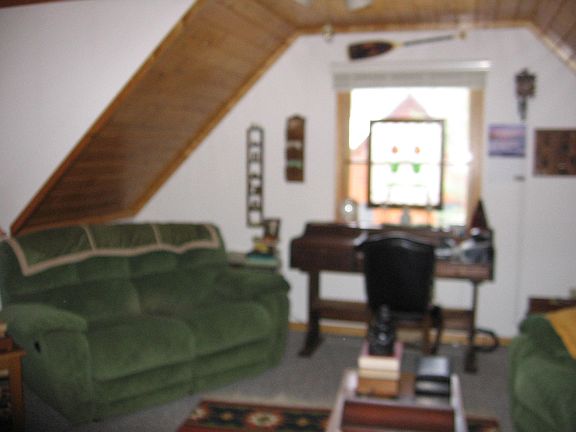 5th image of 19280 Edgewater Dr