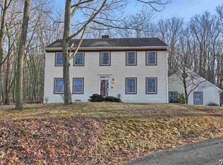 1215 Kuhn Rd, Boiling Springs, PA 17007