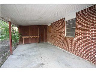 3rd image of 801 NW 2nd St