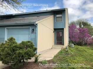 4814 SW 36th Ter, Topeka, KS 66614