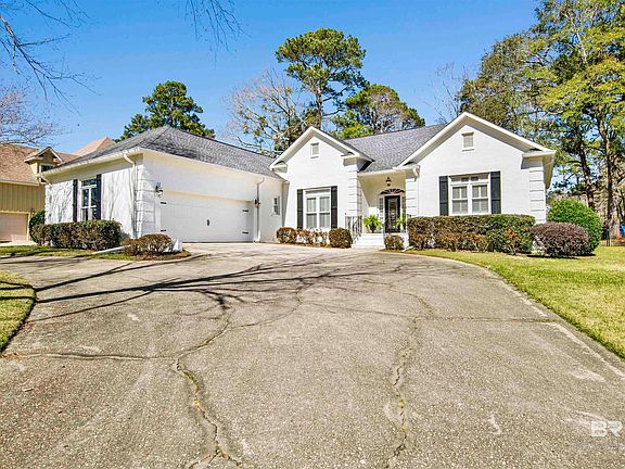2nd image of 30578 Middle Creek Cir