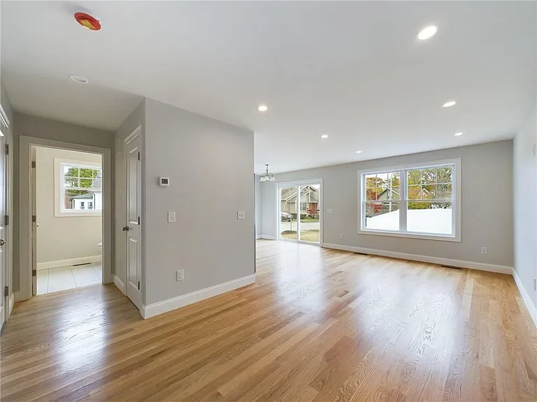 68 Greene St #3 — Photo 3