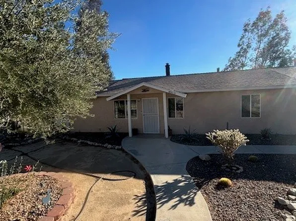 48831 Garden Dr, Morongo Valley, CA 92256