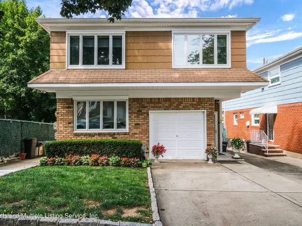46 Elias Pl, Staten Island, NY 10314