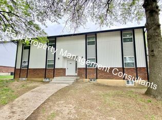 2200 Mission Rd, Harrisonville, MO 64701