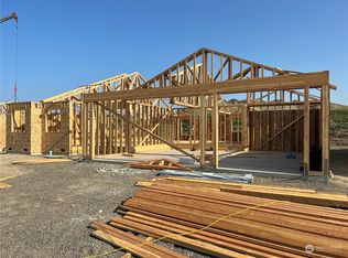 2453 3rd St SE, East Wenatchee, WA 98802