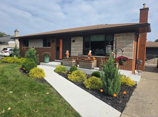 31314 Morgan Dr, Warren, MI 48088