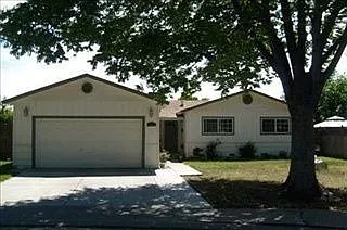 1908 Ellison Dr photo 1