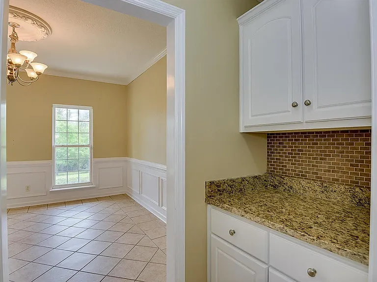 5755 Carriage Hills Dr — Photo 20