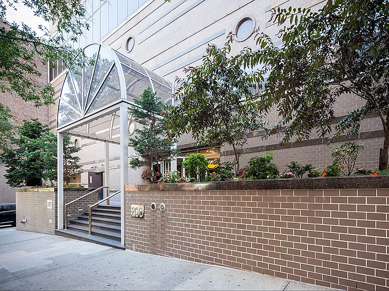 200 E 89th St #5C — Photo 8