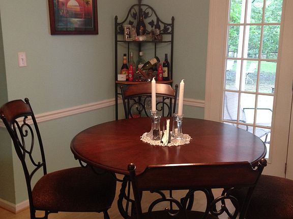 4th image of 4914 Timberwood Dr