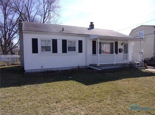 419 Dillrose Dr, Northwood, OH 43619