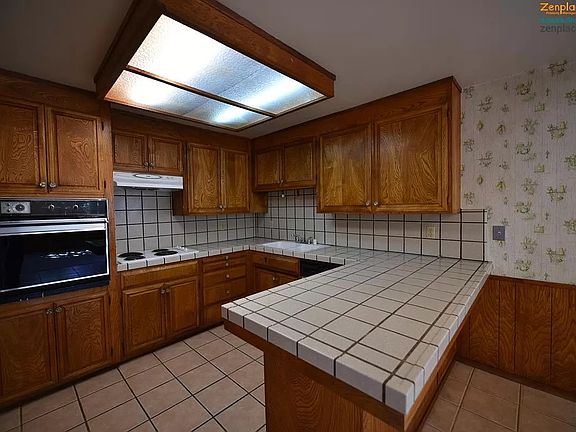 5th image of 651 Belladonna Ct APT 1
