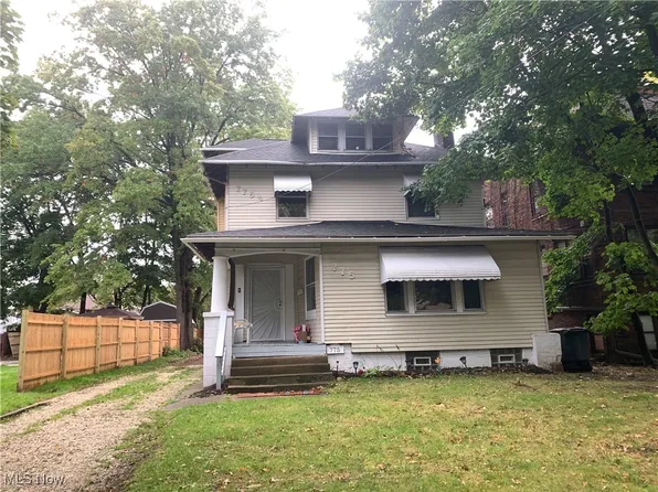 775 N Howard St, Akron, OH 44310