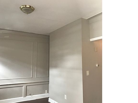 2nd image of 22 Salem St #1