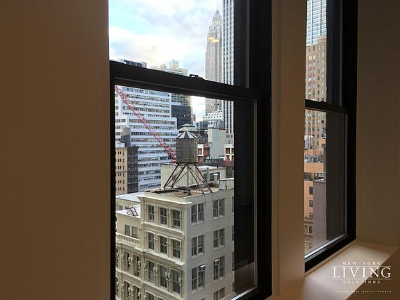 3rd image of 15 Park Row APT 16E