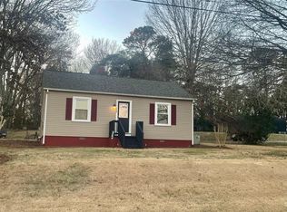 808 Baker St, Statesville, NC 28677