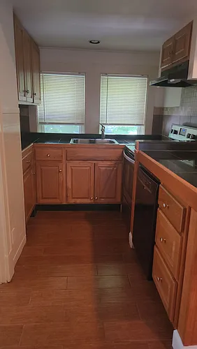 47 Webster St Photo 1