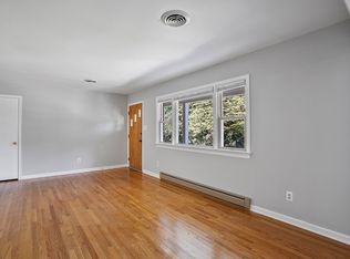 2700 Perdido Dr, Midlothian, VA 23112