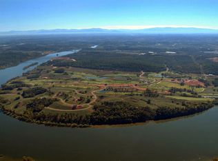 3130 Old Club Rd, Loudon, TN 37774