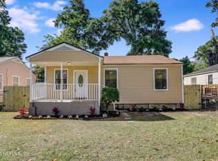 5246 Sunderland Rd, Jacksonville, FL 32210
