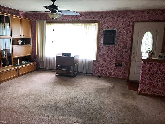 5th image of 844 Norwood Ave