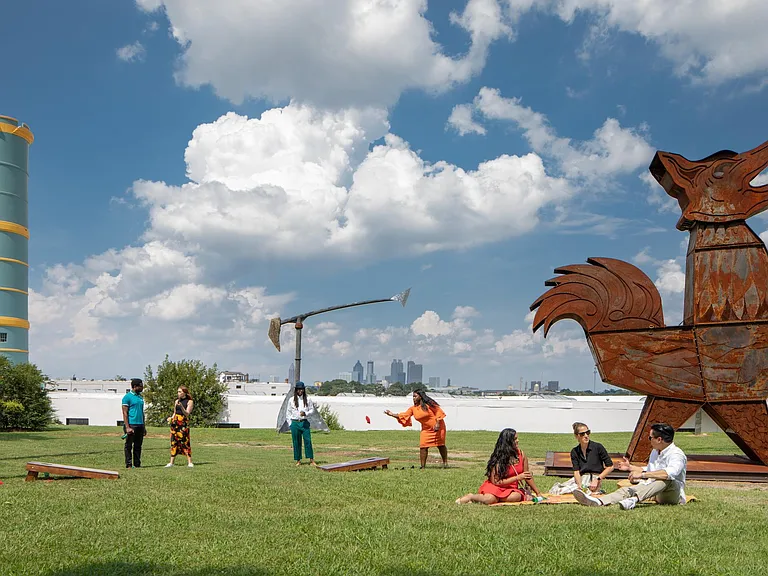 Neighborhood Amenity- Met Atlanta Creative Space

(Photo credit- W. Scott Chester provided by Carter)