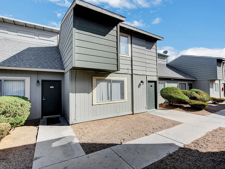 Green Tree Apartments — Photo 11