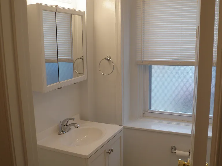 2934 N Calvert St #B — Photo 4