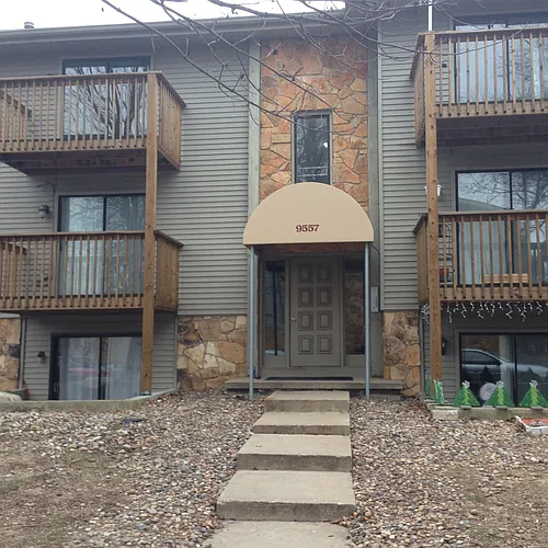 9557 University Ave #21 Photo 1