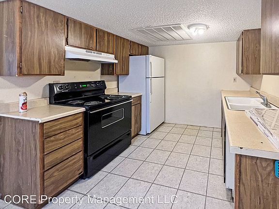 4th image of 314 E Saint Anne Pl