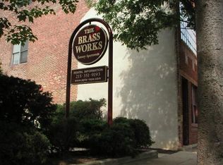 231 Race St APT B, Philadelphia, PA 19106